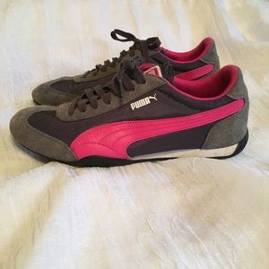 Puma Shoes Size 8 1/2 - Gray & Hot Pink